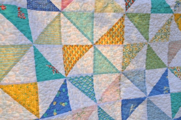 pinwheel baby quilt detail